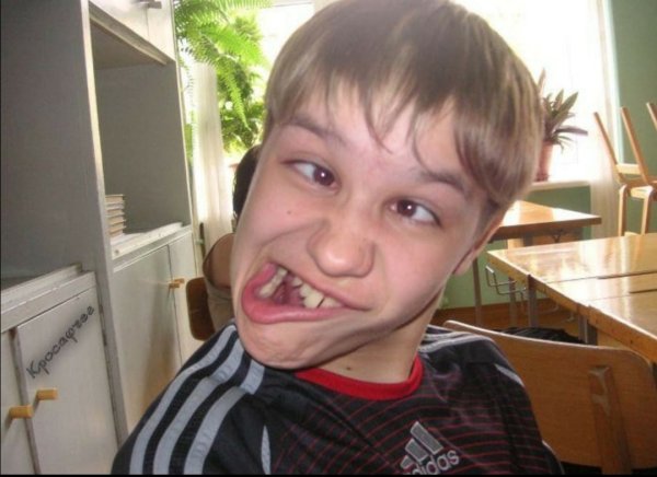 Т̆̈ў̈п̆̈о̆̈й̆̈ ш̆̈к̆̈о̆̈л̆̈ь̆̈н̆̈й̈к̆̈