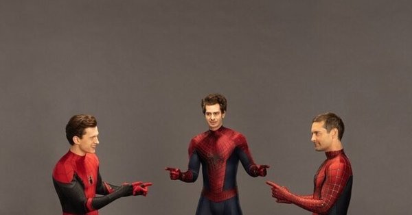 Spider man Тоби Магуайр Эндрю Гарфилд том Холланд