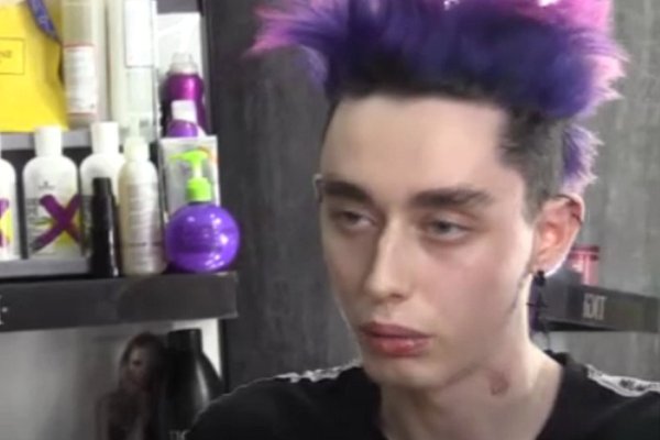 Фиолетовые волосы у мужчин