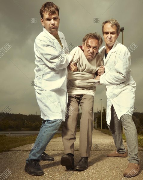 Человек в усмерительной рубашке