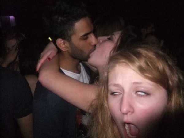 Отвратительный поцелуй