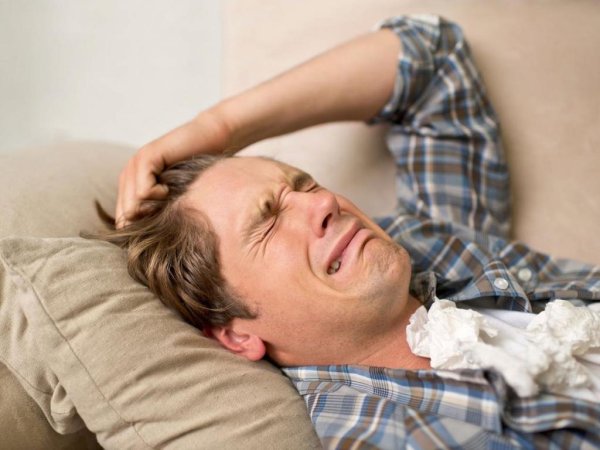 Истерика мужчины