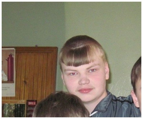 Смешная челка у парней