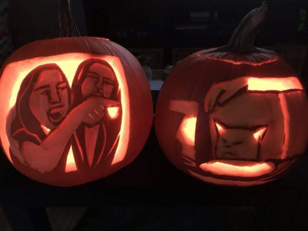 Хэллоуин меме