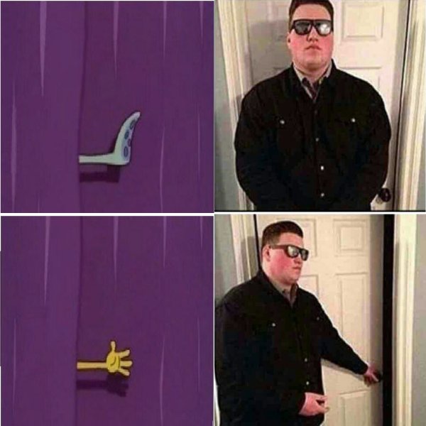 Охранник открывает дверь