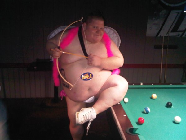 Купидон толстый мужик