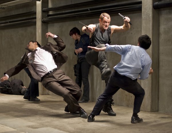 Потрошители repo men 2010