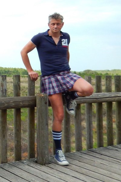 Мужчина в гольфах