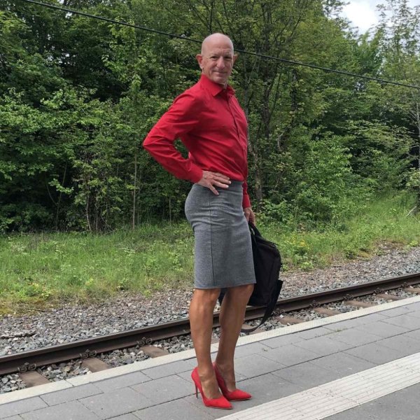 Mark Bryan на каблуках