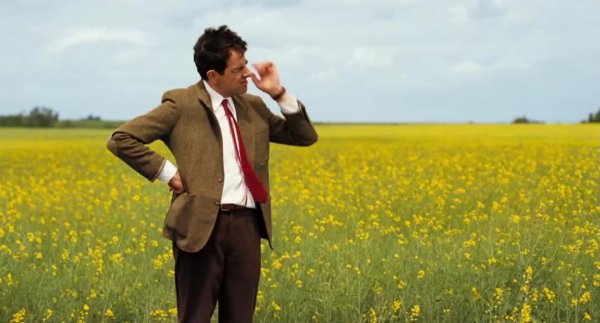 Мистер Бин ждет gif