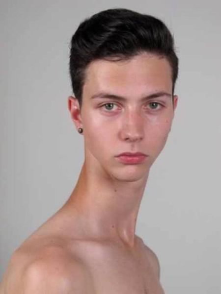 Самая длинная шея у человека