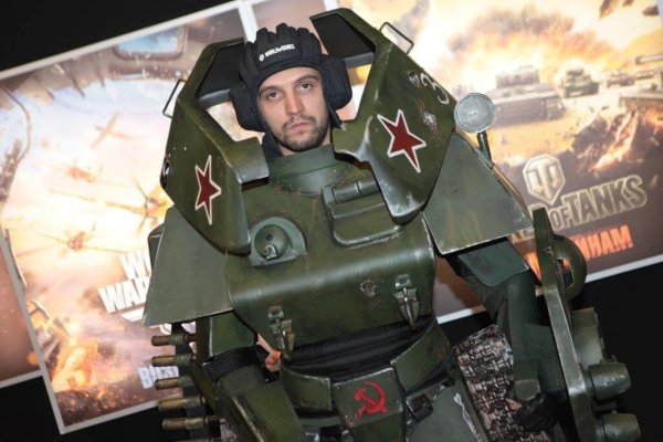 Человек танк