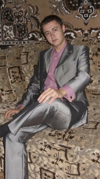 Деревенский мужик в костюме