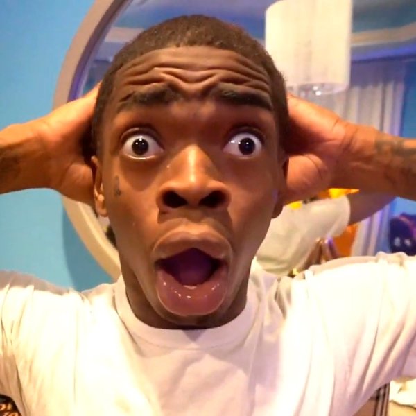 Парень в шоке