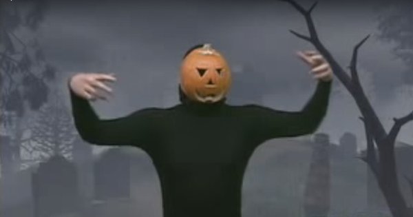 Мужик с тыквой на голове