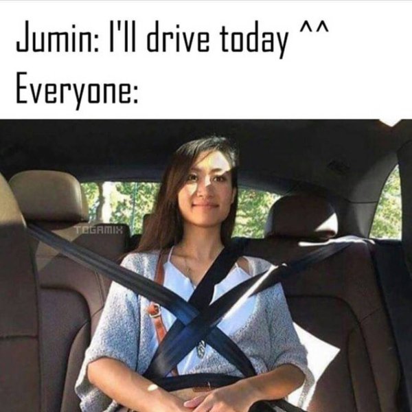Мемы про девушек за рулем