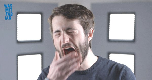 Зевающий человек