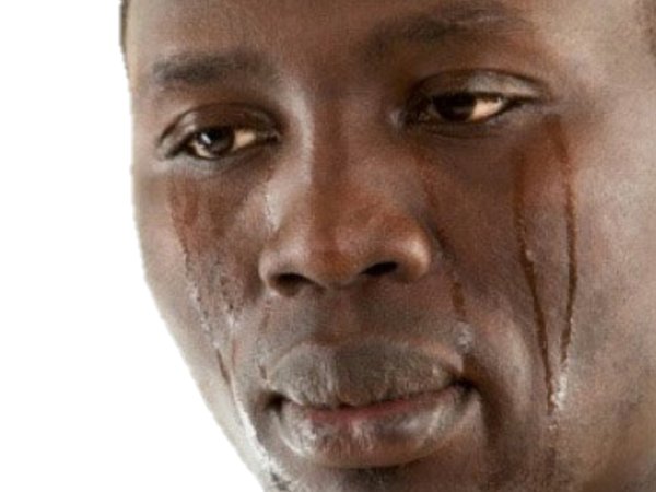 Грустное лицо парня