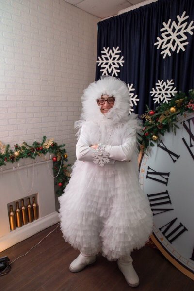 Костюм снежинки для взрослых