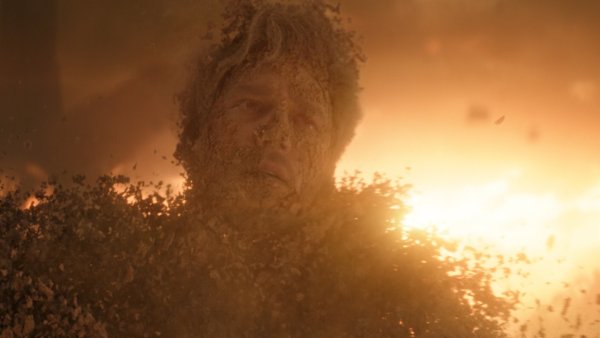 Мстители война бесконечности щелчок ТАНОСА