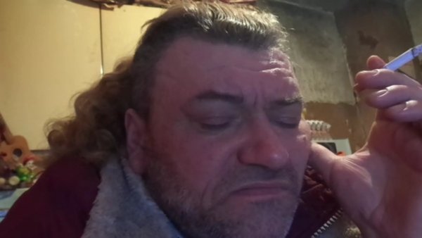 Санбой с сигаретой