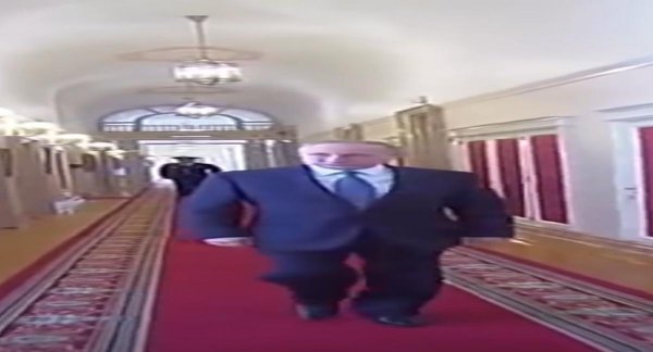 Мемы Путин идет