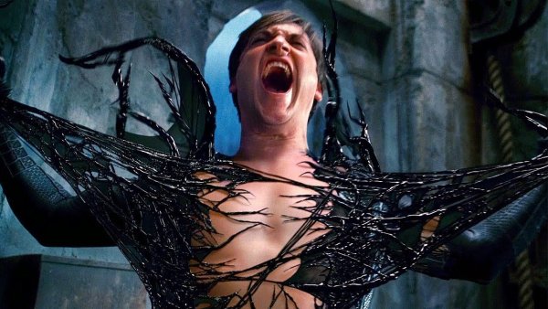 Человек паук враг в отражении Эдди Брок