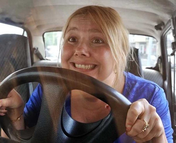 Водитель женщина смешные