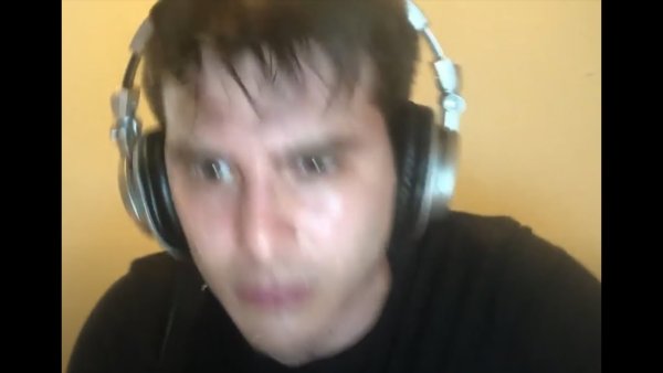 Потный стример