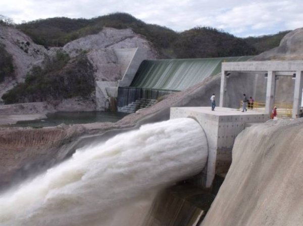 Мем с дамбой