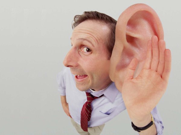 Глухой человек