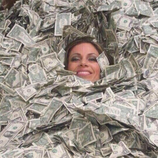 Фотосессия с деньгами