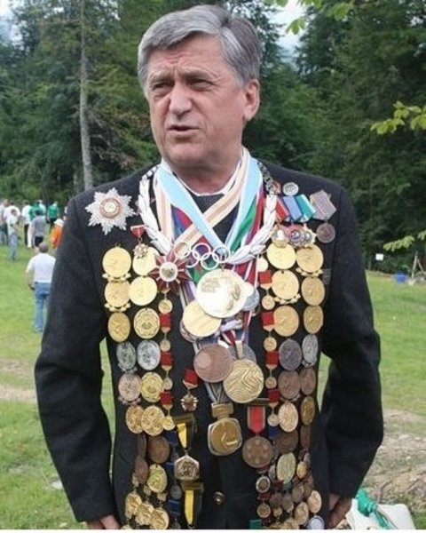 Медали на пиджаке