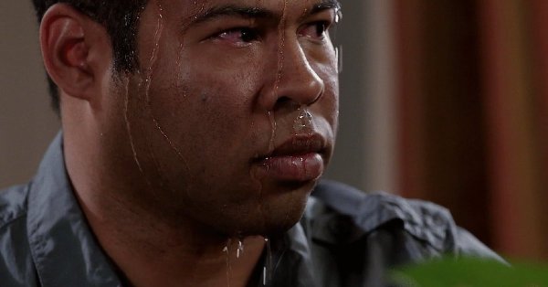 Негр волнуется