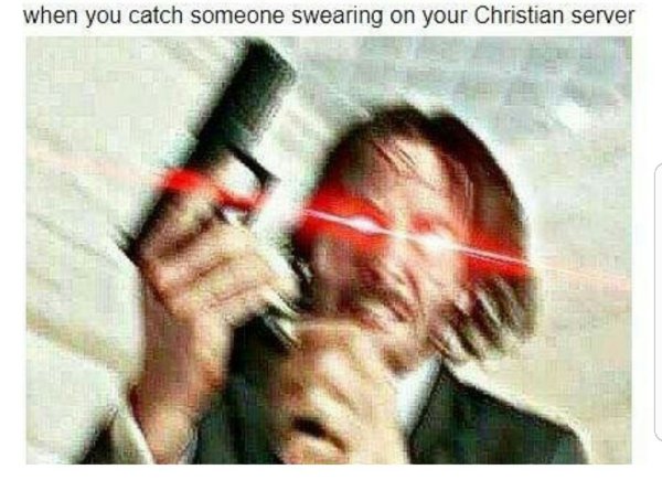 Джон уик заряжает пистолет