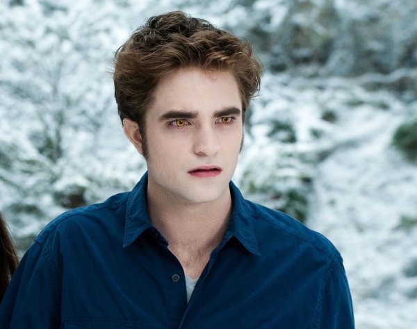 Роберт Паттинсон Эдвард Каллен