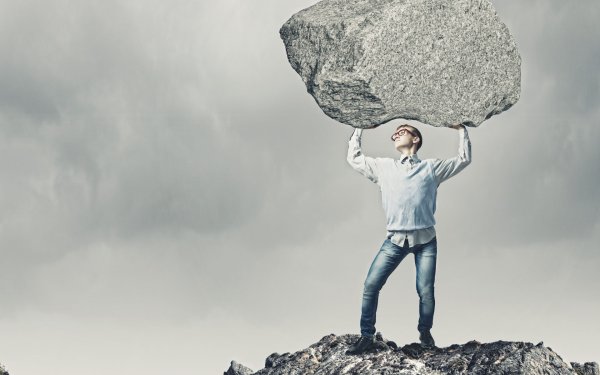 Человкекс камнем