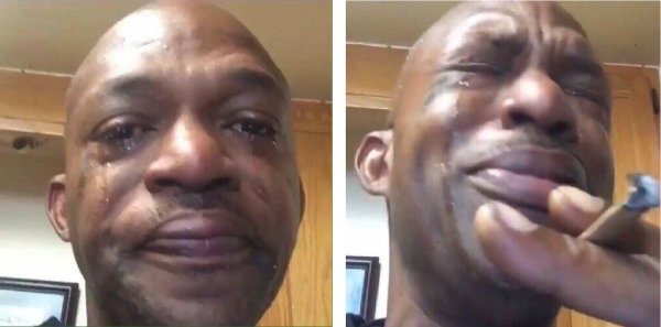 Плачущий афроамериканец