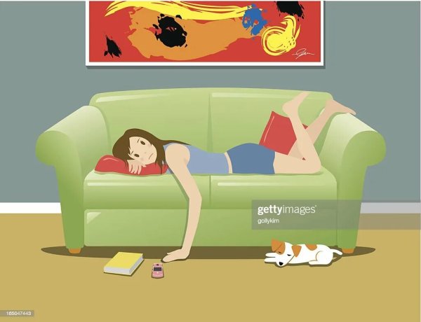 Лёжа на диване картинки