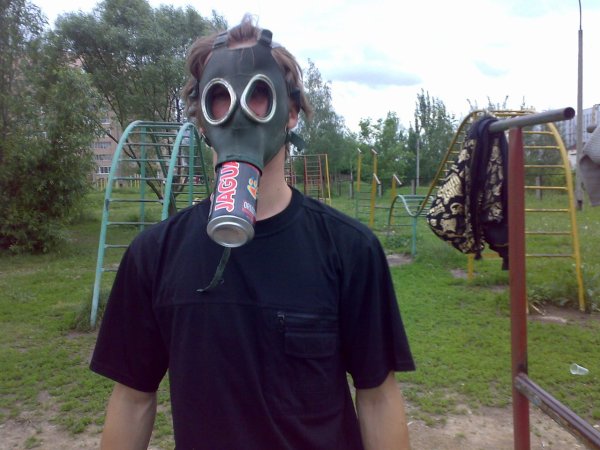 Чудики в противогазах
