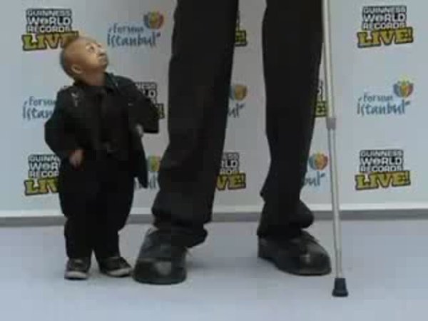 Высокий и низкий человек