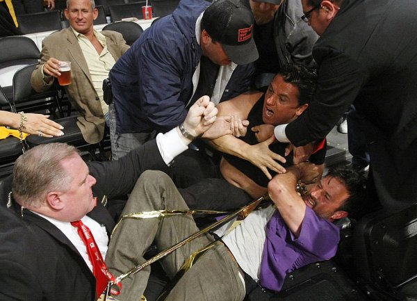 Драка в парламенте Италии