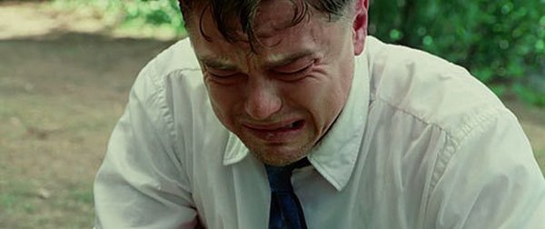 Леонардо ди Каприо плачет