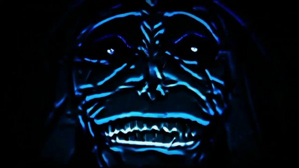 Лицо статуи из Соло левелинг