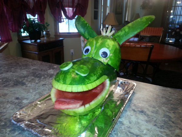 Животные из фруктов