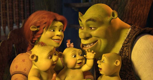 Дети Шрека в люльке