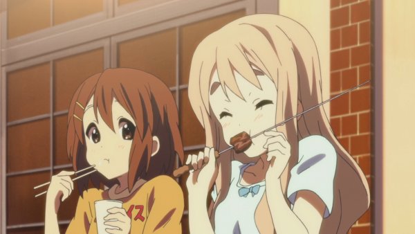 Юи Хирасава