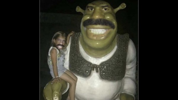 Барбек Акзум Шрек