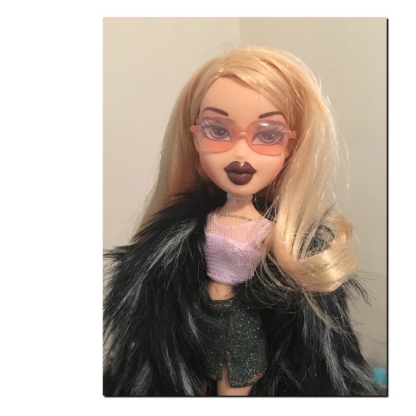 Кукла Братз Мем