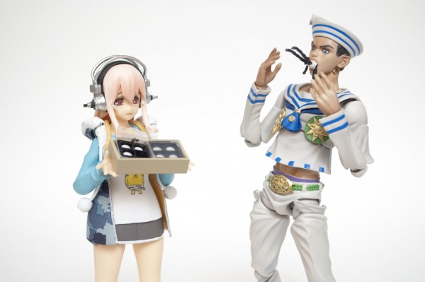 С Мун Джоджо фигурка